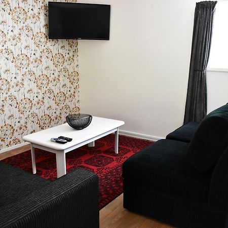 Large Studio With Private Patio, Sky Tv & Wifi Willa Mount Maunganui Zewnętrze zdjęcie
